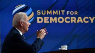 Biden sieht Demokratie weltweit in Gefahr