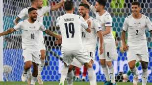 Italien startet mit magischer Nacht in die EM