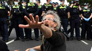 Gewaltsame Proteste gegen Corona-Lockdown im australischen Melbourne