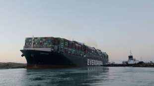 "Spiegel": Frachtkunden sollen sich an Kosten für Blockade des Suez-Kanals beteiligen
