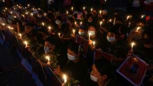 Milit&auml;r in Myanmar greift nach zweiw&ouml;chigen Protesten vermehrt zur Gewalt
