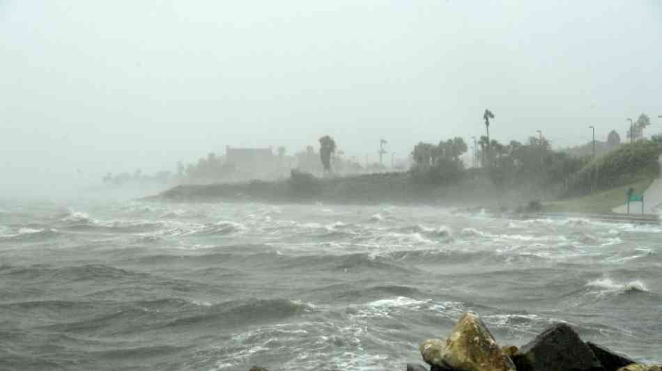 USA: Katastrophensturm "Harvey" nach Texas nun 