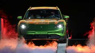 Porsche baut wegen Halbleitermangels vor&uuml;bergehend Dummy-Chips ein 