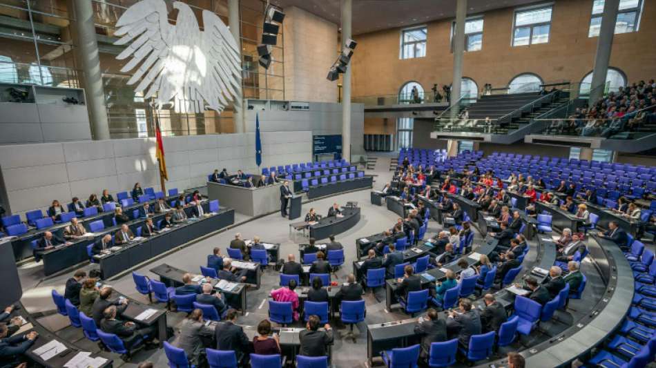 Bundestag: Arbeitsminister Heil stellt Abgeordneten