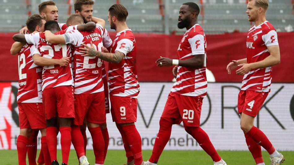 Wieder Coronafall bei Würzburg - Spiel gegen KSC findet statt