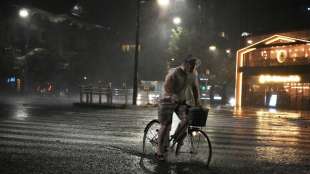 Taifun "Faxai" wütet im Großraum Tokio 