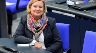 Wehrbeauftragte f&uuml;r Corona-Impfpflicht in der Bundeswehr