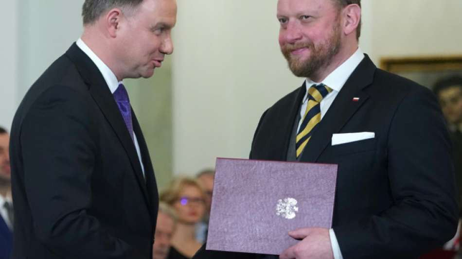 Polens Gesundheitsminister hält Verschiebung von Wahl "für einzig sichere Option"