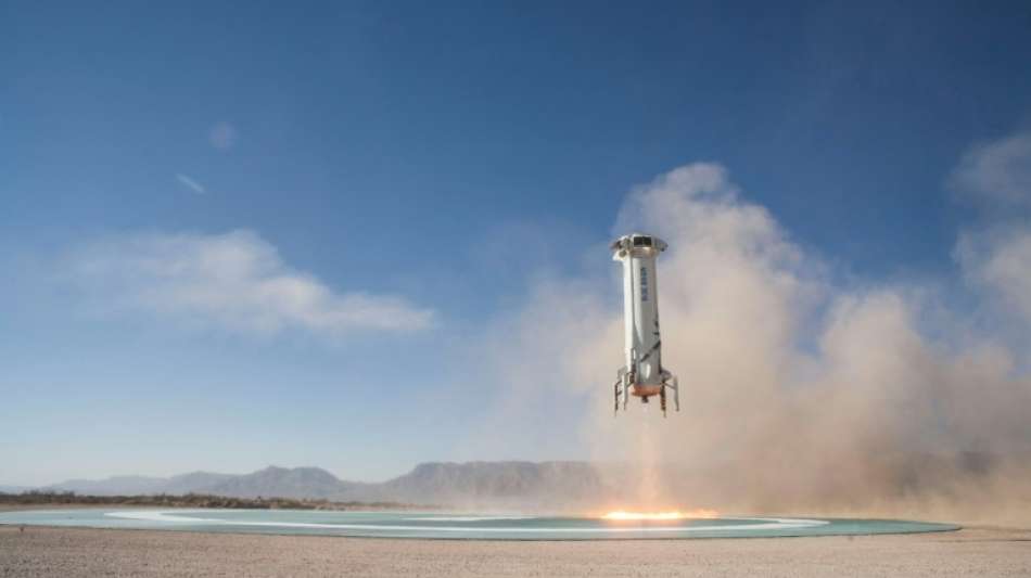 Platz in Blue Origins erstem bemannten Raumflug für 28 Millionen Dollar versteigert