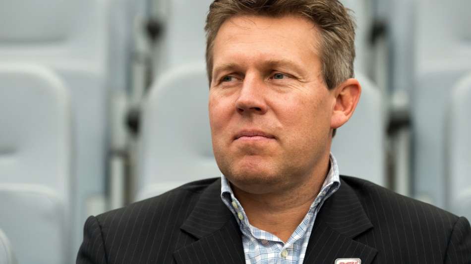 DEL-Gesch&auml;ftsf&uuml;hrer Tripcke fordert weitere Finanzhilfen