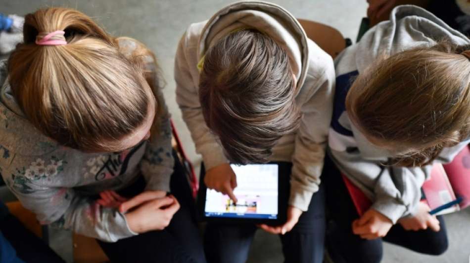 Hälfte der deutschen Schüler nutzt Lernvideos auf Youtube 