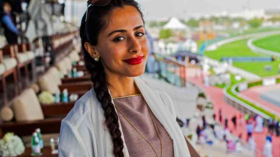 31-Jährige ist erster weiblicher Jockey im konservativen Katar