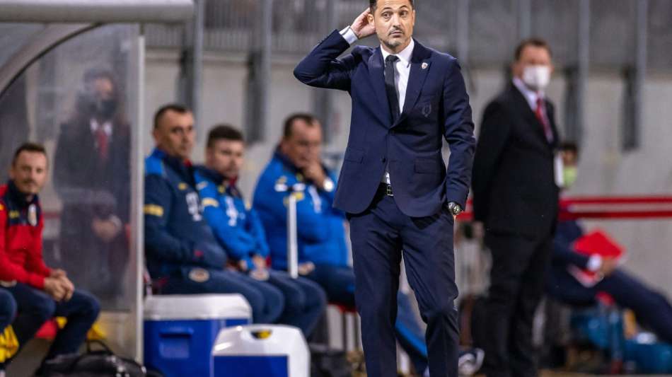 Vor Spiel gegen DFB-Auswahl: Rum&auml;niens Trainer Radoi positiv getestet
