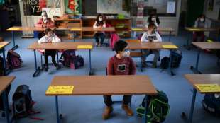 Lehrerverband fordert zwei Milliarden für Förderkonzept gegen Corona-Lernlücken