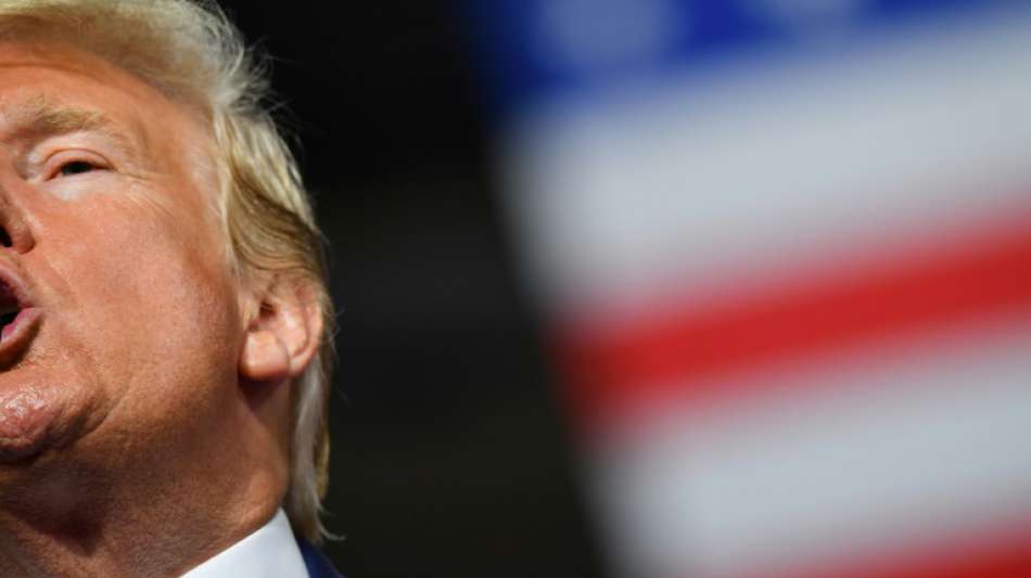 Trump fordert mehr Kliniken für "Geistesgestörte" nach Schusswaffenangriffen