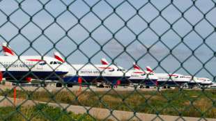 Testpflicht für alle Reiserückkehrer per Flugzeug tritt in Kraft