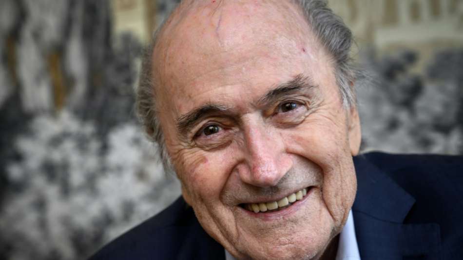 Nach künstlichem Koma: Blatter hat Intensivstation verlassen