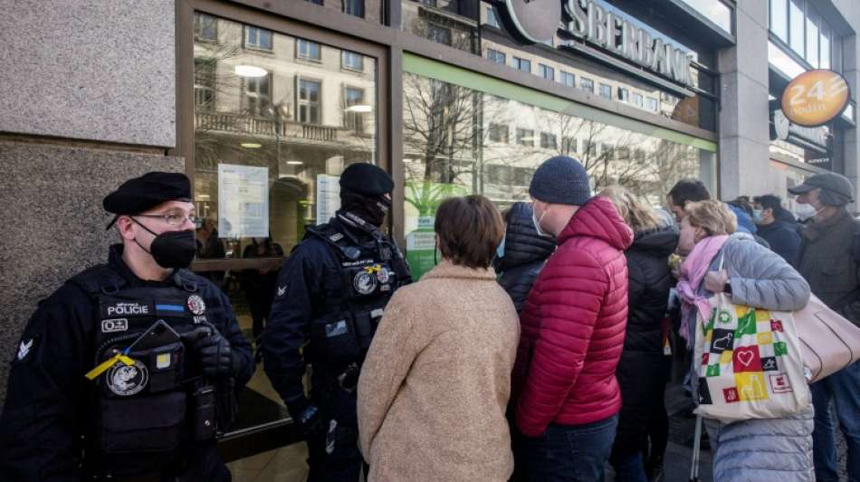 Ratingagentur Fitch stuft Russland als "unmittelbar vor Zahlungsausfall" ein