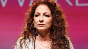 US-Popstar Gloria Estefan macht sexuellen Missbrauch im Kindesalter &ouml;ffentlich