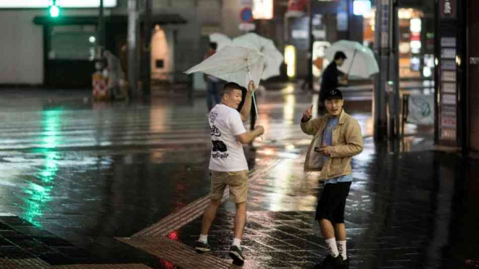Hokaido: Zwei Menschen sterben bei Taifun "Trami" in Japan