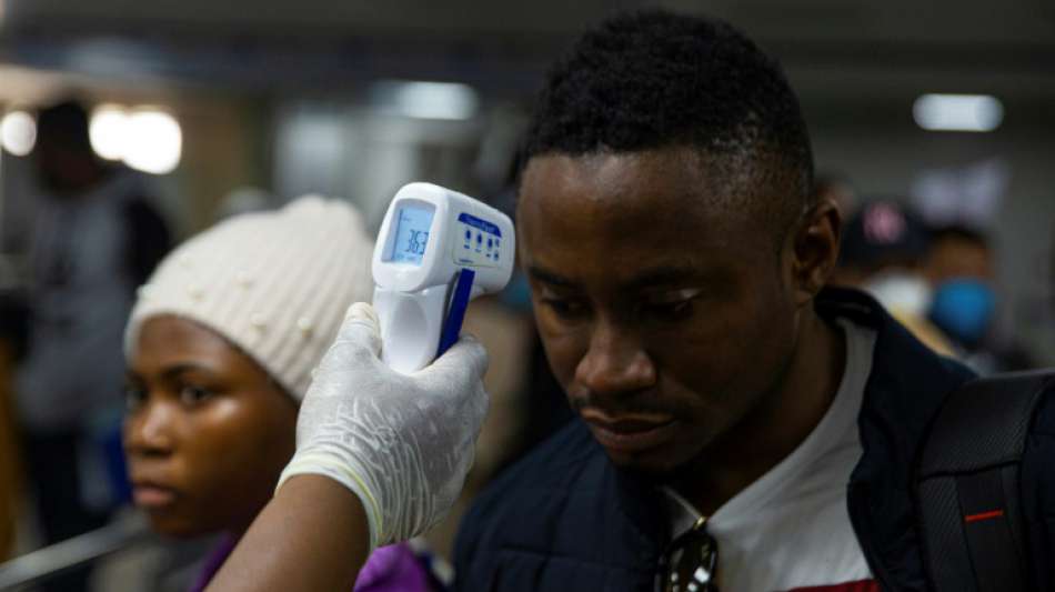 Warteschlange in Nigeria nach Trumps Lob für Malaria-Mittel im Kampf gegen Coronavirus