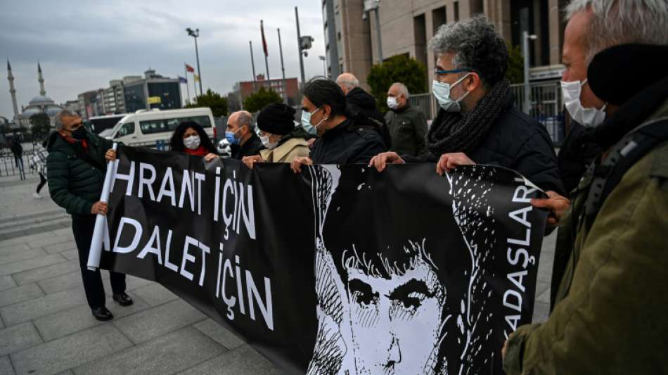 T&uuml;rkisches Gericht verh&auml;ngt im Mordfall es Journalisten Hrant Dink hohe Haftstrafen