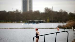 Lockerungen des Corona-Lockdowns in England in Kraft getreten