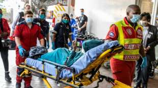 Chirurgen in S&uuml;dafrika bereiten Gesichtsrekonstruktion nach Hy&auml;nenangriff vor