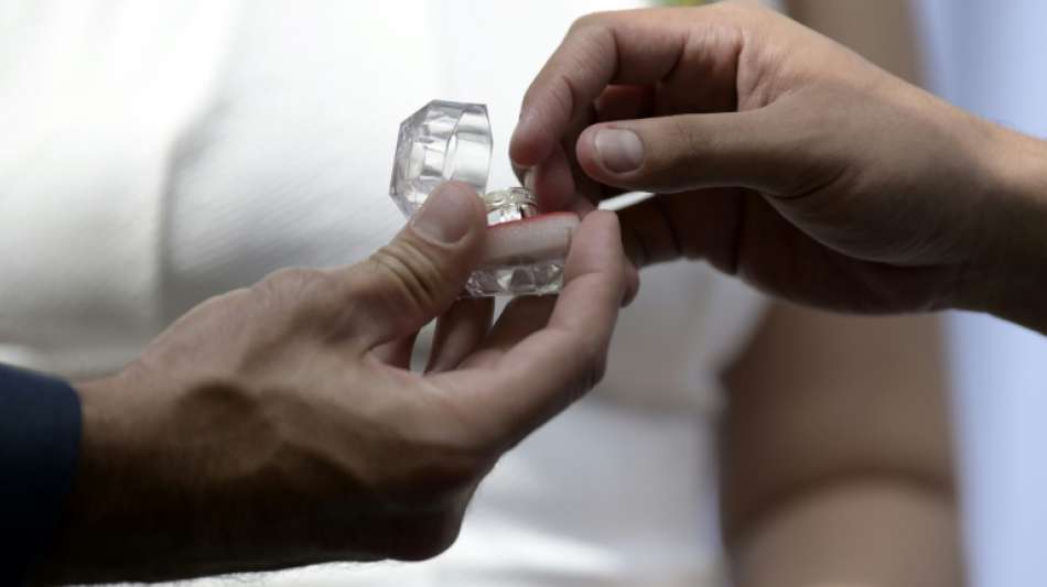 US-Brautpaar plant Hochzeitsfeier in Luxusvilla ohne Wissen des Besitzers