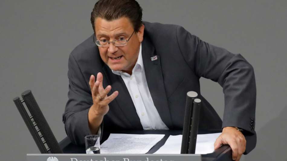 Fraktionen im Bundestag fordern Brandner zu Rücktritt von Ausschussvorsitz auf