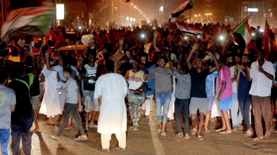 Militärrat und Protestbewegung im Sudan einigen sich auf "Verfassungserklärung"