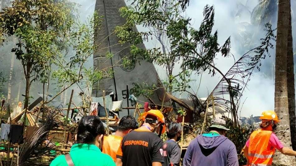 Mindestens 45 Tote bei Absturz von philippinischem Militärflugzeug