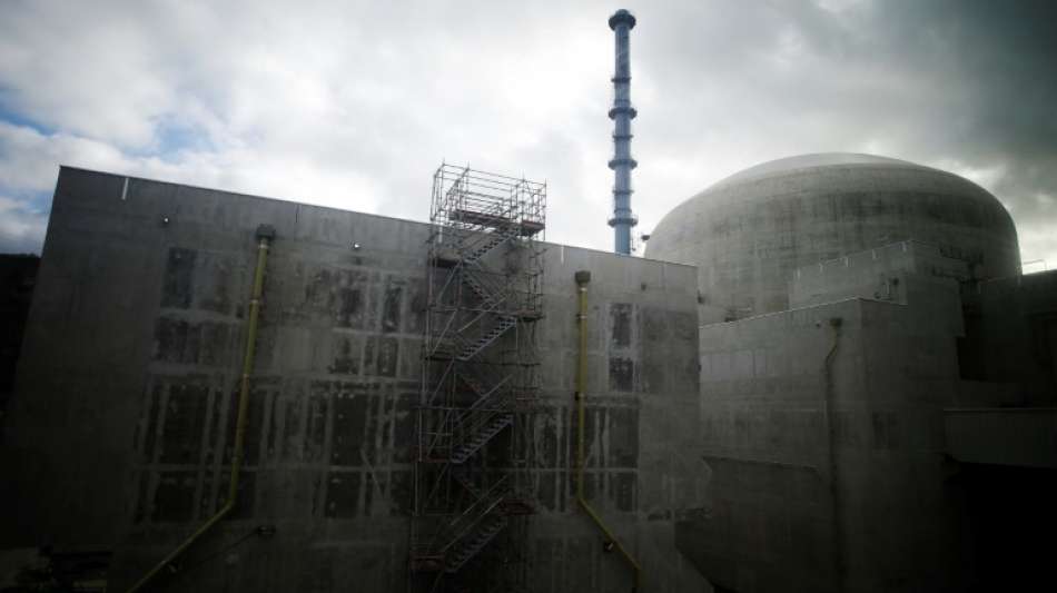 Macron bekr&auml;ftigt Bau neuer Atomreaktoren in Frankreich