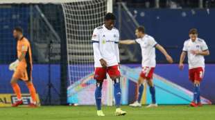Trotz F&uuml;hrung und &Uuml;berzahl: HSV verpasst Sieg gegen D&uuml;sseldorf