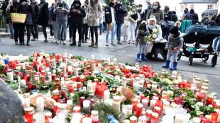 Trier erinnert an Opfer von Autoattacke in Fu&szlig;g&auml;ngerzone vor einem Jahr