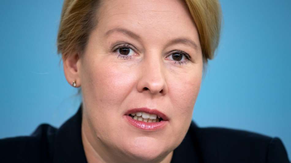 Familienministerin Giffey verteidigt Idee der Grundrente