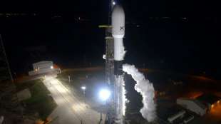 SpaceX schickt dritte Fuhre Satelliten für Starlink-Internet ins All