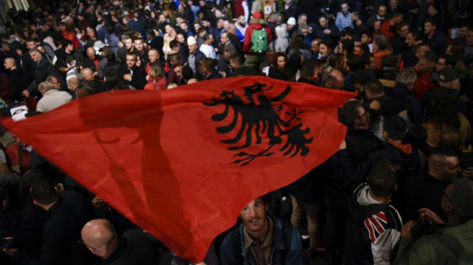 Vorgezogene Parlamentswahl im Kosovo