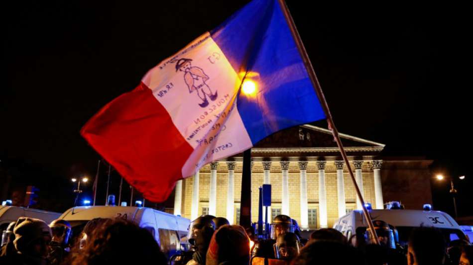 Proteste und Misstrauensvotum gegen Rentenreform in Frankreich