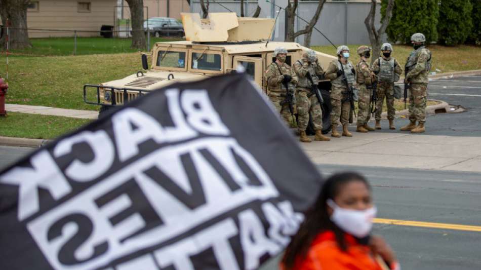 Dutzende Festnahmen bei erneuten Protesten in Minnesota trotz Ausgangssperre 