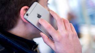 O2 lehnt Vorstoß von Lambrecht zu kürzeren Handy-Verträgen ab