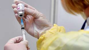 Forderung nach raschen Erleichterungen und Abkehr von Priorisierung vor Impfgipfel