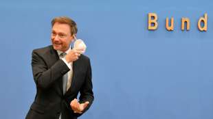 Lindner lehnt Regierungspläne für einheitliche Corona-Regeln weiter ab