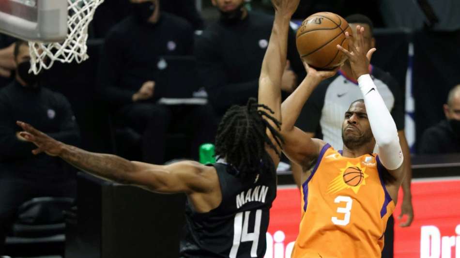 NBA: Altstar Paul führt Phoenix in die Finals