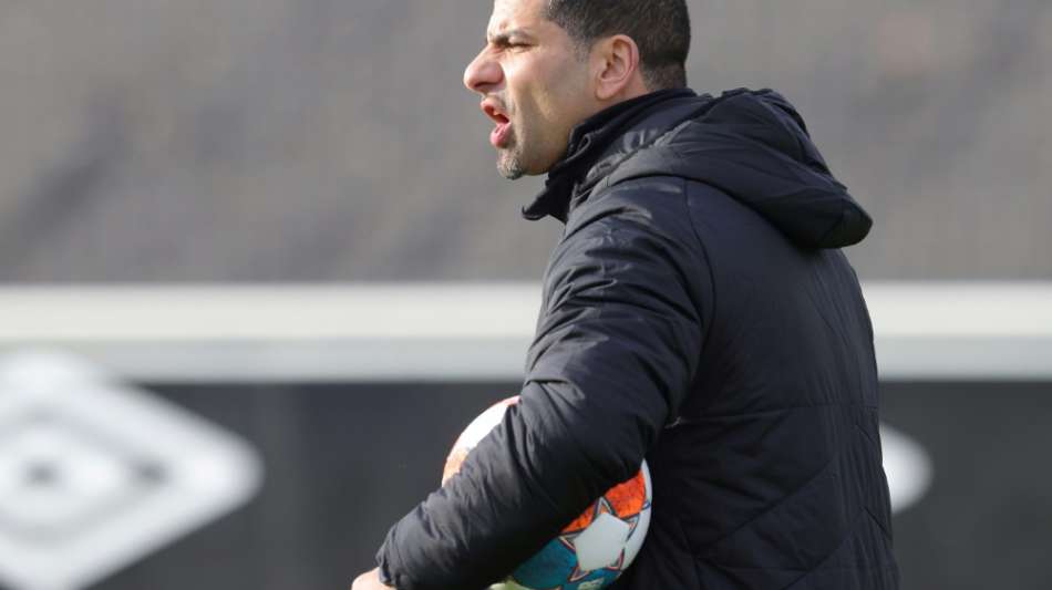 Nach 3:4 gegen Rostock: Schalke trennt sich von Trainer Grammozis