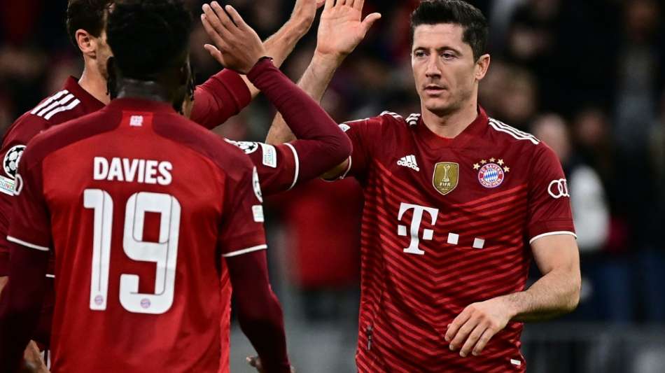 Dank Jubilar Lewandowski: Bayern st&uuml;rmen mit Nagelsmann ins Achtelfinale