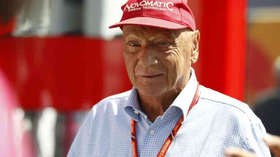 Niki Lauda kritisiert Bevorzugung von Lufthansa im Air-Berlin-Poker