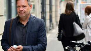 Habeck vor Sondierungsgespr&auml;chen mit FDP und SPD: Klimaschutz ist "rote Linie"