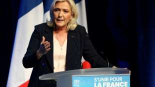 Le Pen will bei Wahl zur Pr&auml;sidentin mit Deutschland brechen
