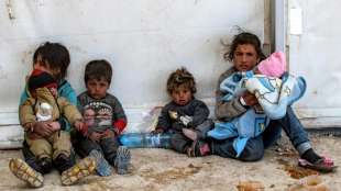 Dutzende Kinder in Lagern f&uuml;r Angeh&ouml;rige von IS-K&auml;mpfern in Syrien gestorben